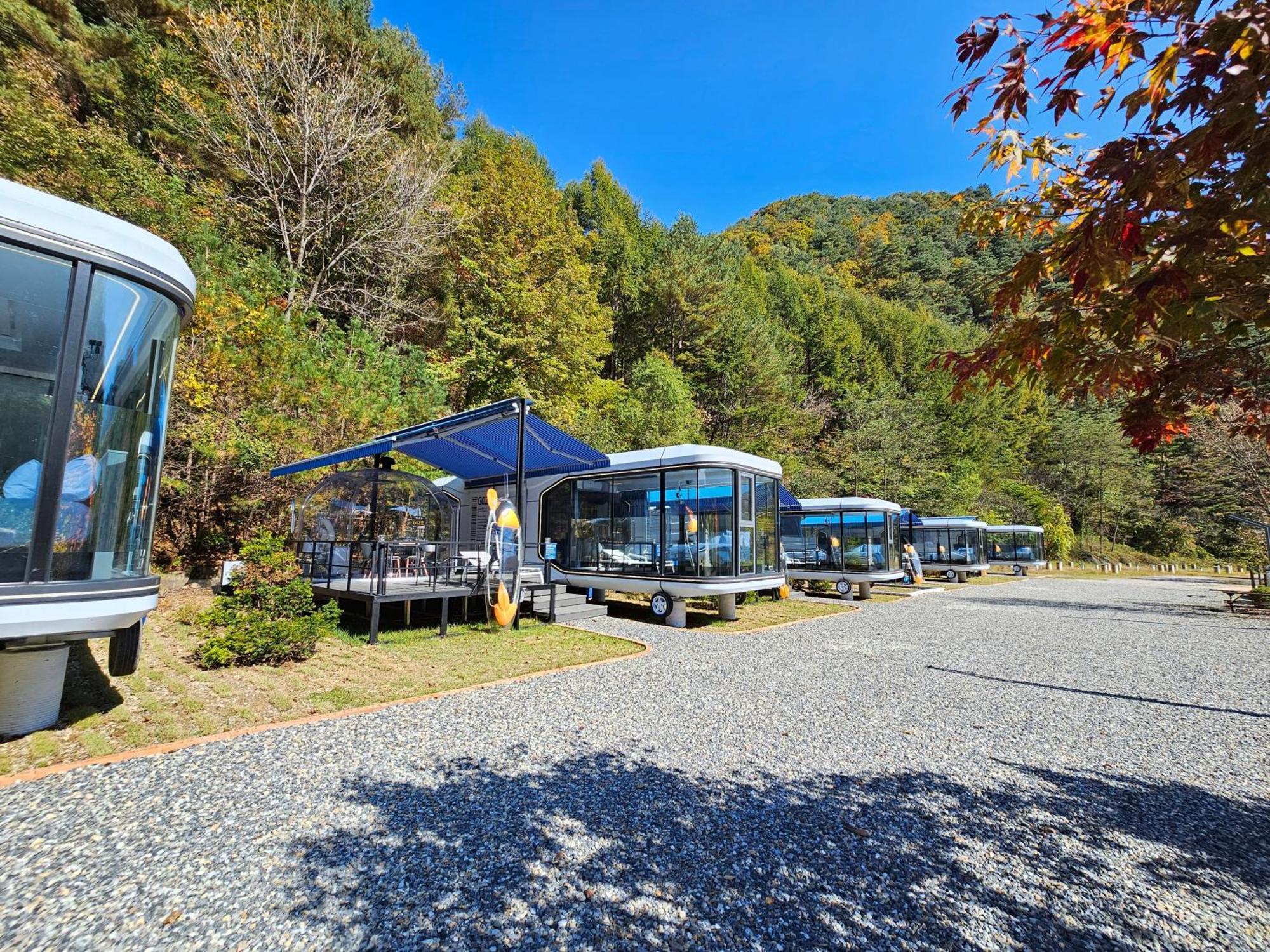 Galaxy X Hotel Type Caravan Glamping & Pension Pyeongchang Exteriör bild